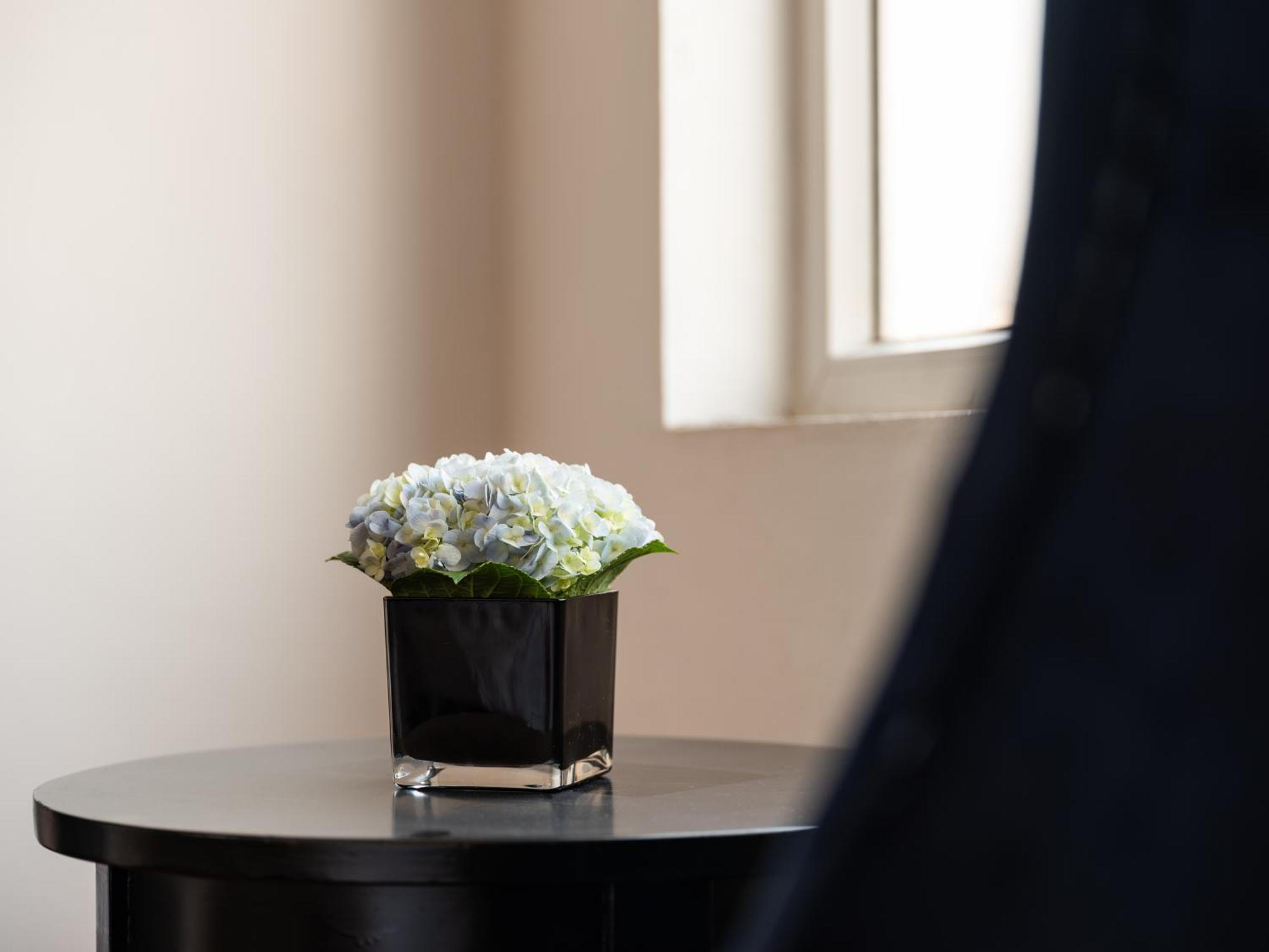 The Flower Boutique Hotel & Travel Ханой Экстерьер фото