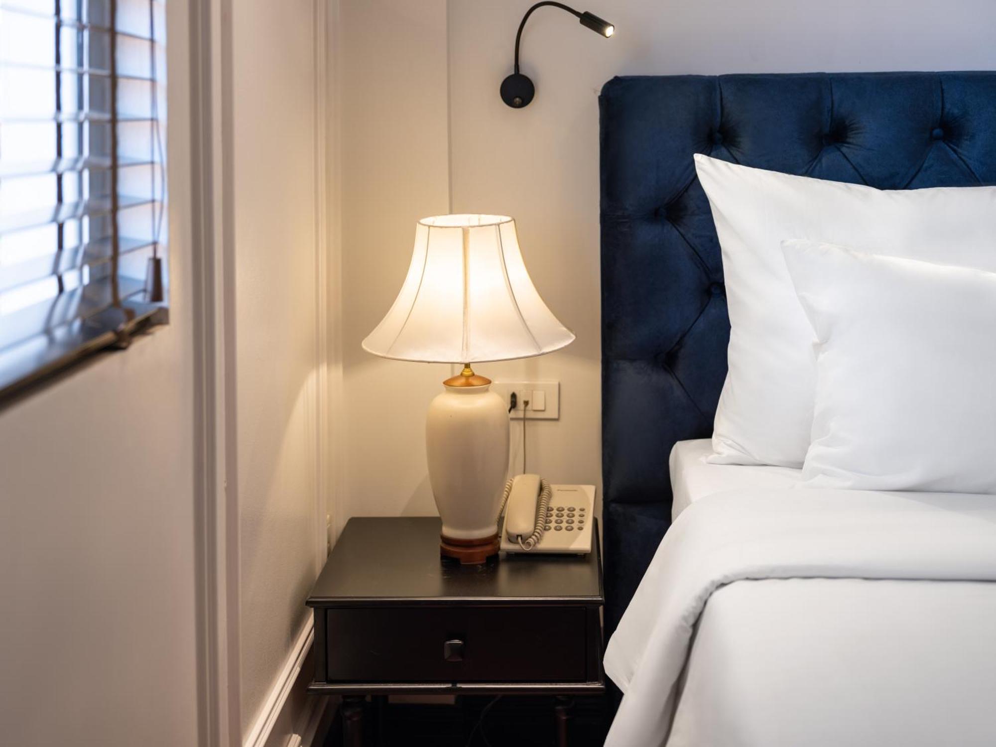 The Flower Boutique Hotel & Travel Ханой Экстерьер фото