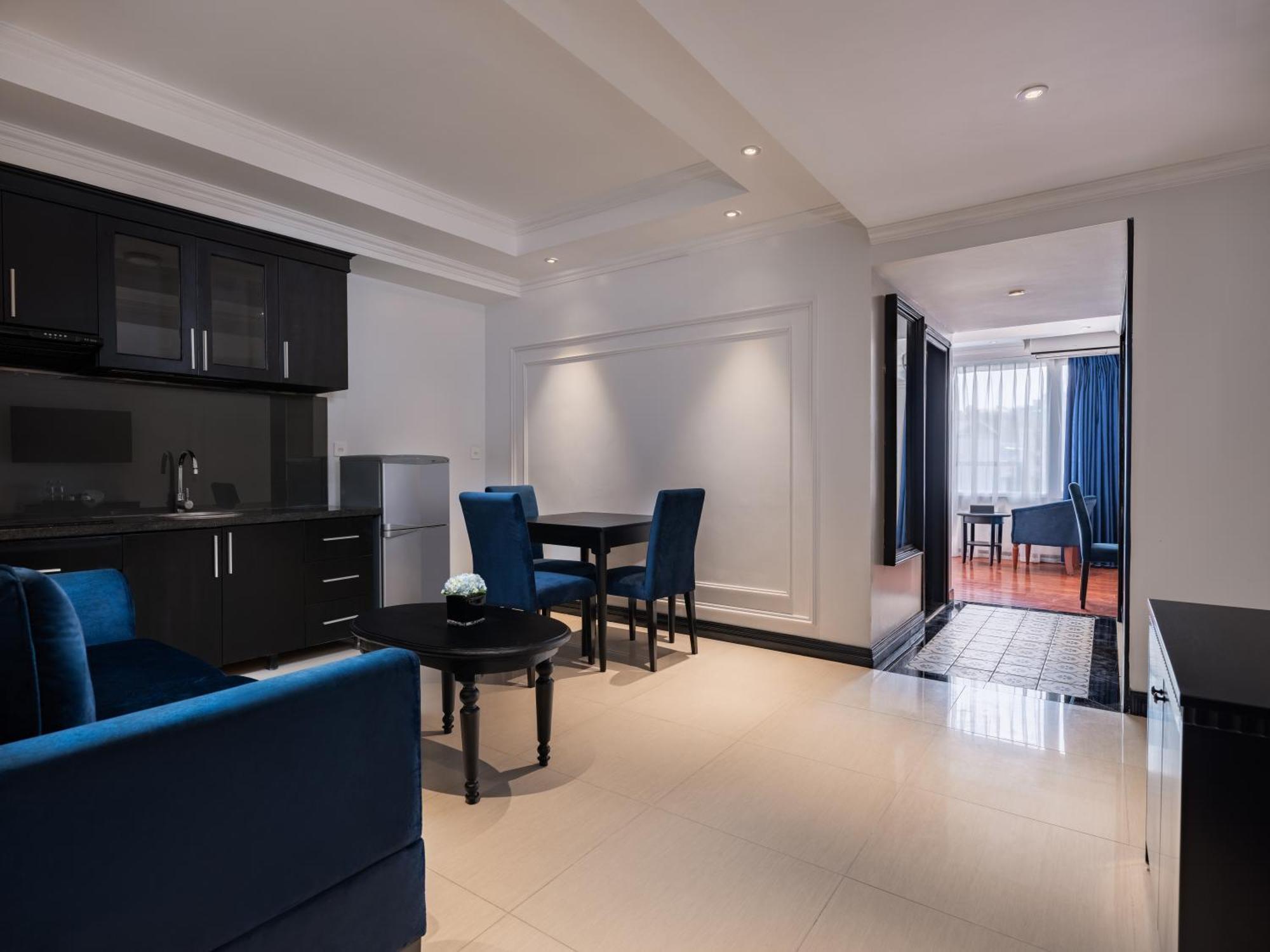 The Flower Boutique Hotel & Travel Ханой Экстерьер фото